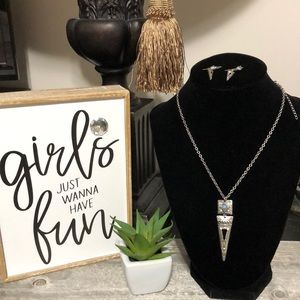 NWT BALLET Silver Tone Southwestern Style Necklace and Earrings